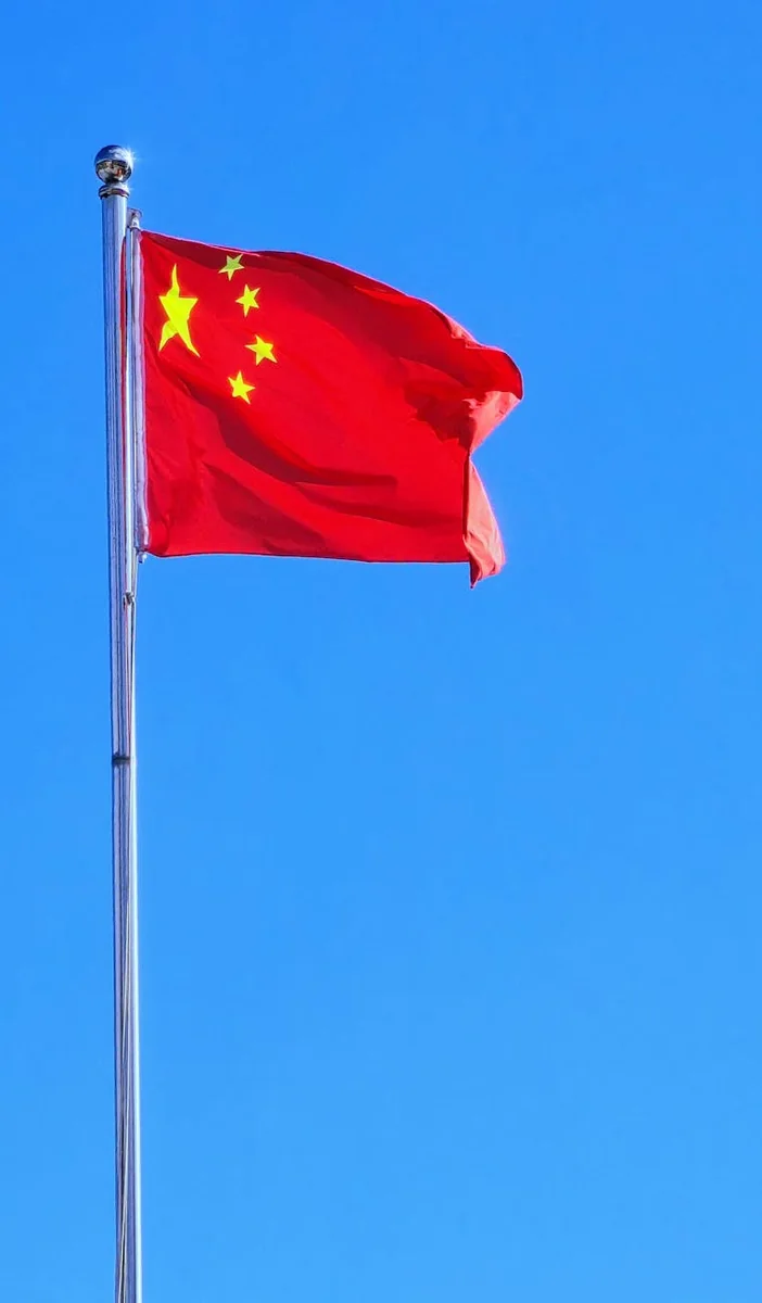幻想题材专题配图，表现世界观设定分层与阅读顺序安排